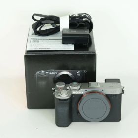 [美品 | シャッター数1,110回] SONY α7C II（ILCE-7CM2） [ボディ シルバー] | SONY Eマウント