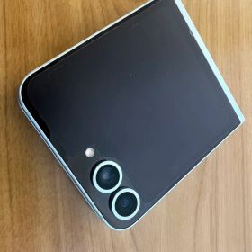 美品 Galaxy Z Flip6 256g