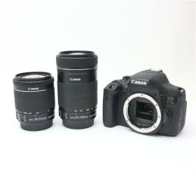 【中古】 《並品》 Canon EOS Kiss X8i ダブルズームキット [ デジタルカメラ ]