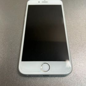 iPhone 6 シルバー おそらく6ですが確認前に初期化してしまいました