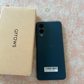 arrows スマートフォン 本体 黒 箱付き