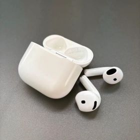 【訳あり】 AirPods 第4世代/ノイズキャンセリング対応/<No1895>