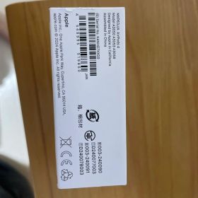 Apple AirPods 4 本体