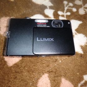 PANASONIC DMC-FP1 LUMIX デジタルカメラ 液晶難