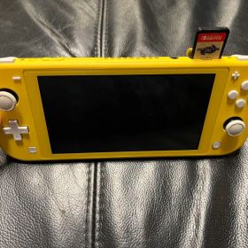 【中古美品】Nintendo Switch lite イエロー モンハンライズ付