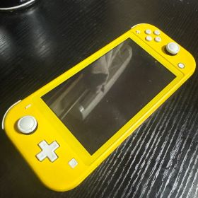 Nintendo Switch Lite イエロー