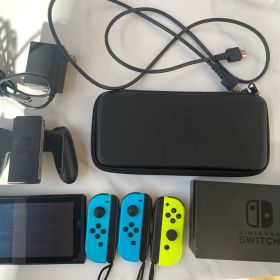 Nintendo switch 本体 ジョイコン コントローラー ケース