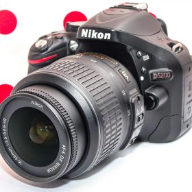 Nikon D5200❤スマホに転送❤高画質一眼レフ❤動画撮影OK❤初心者の方へ
