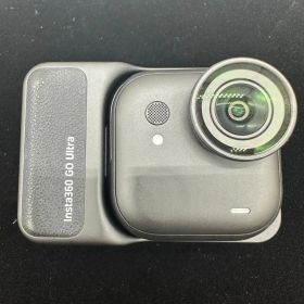 Insta360 GO Ultra 超小型アクションカメラ手ブレ補正 付属品あり