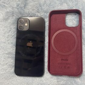 Apple iPhone 12 mini ブラック ケース付き