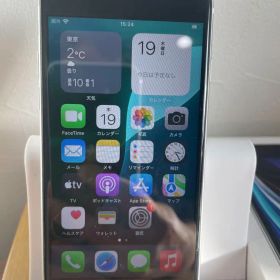 iPhone SE 第2世代 64GB ホワイト UQ SIMフリー 美品。