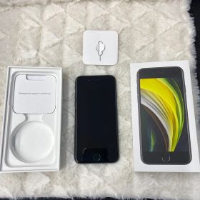 Apple iPhone SE 256GB ブラック