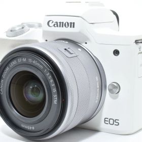 キヤノン ミラーレス一眼 CANON EOS Kiss M2 レンズキット ホワイト 中古 美品 Wi-Fi Bluetooth スマホに送れる 新品SDカード付き 届いてすぐに使える 長期保証