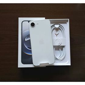 アップル(Apple)の新品未使用 iPhone16e 128GB ホワイト(スマートフォン本体)