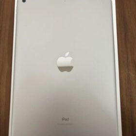 【第9世代】Apple iPad 10.2インチ シルバー 本体