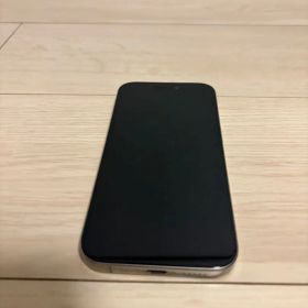 Apple iPhone 15 pro 256GB ナチュラルチタニウム