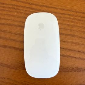 Apple Magic Mouse 2 A1657 動作確認済み 使用感あり