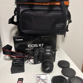 Cannon EOS R7 一眼レフ