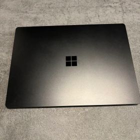 Microsoft Surface Laptop 13.5 R1A-00045