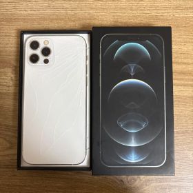 iPhone 12 Pro 本体 シルバー 箱付き（ケーブル無し）【背面割れ】