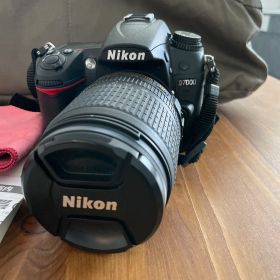Nikon D7000 デジタル一眼レフカメラ