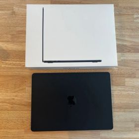 MacBook Air M2 ミッドナイト 8GB 256GB 13インチ