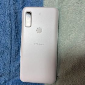 arrows スマートフォン ホワイト 本体FCG01