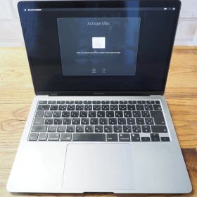 Apple MacBook Air 2020 13“ M1 512G シルバー