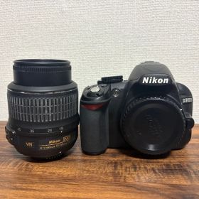 Nikon D3100 デジタル一眼レフ レンズ 18-55mm