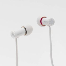 VR1000 for ASMR Patra White