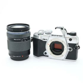 【中古】 《美品》 OM SYSTEM OM-5 14-150mm II レンズキット シルバー [ デジタルカメラ ]