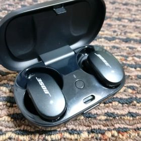 BOSE QuietComfort Earbuds