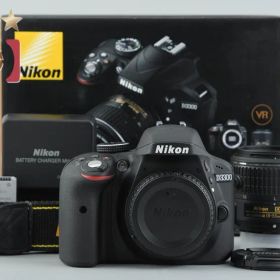 【中古】Nikon ニコン D3300 18-55 VR II レンズキット ブラック シャッター回数僅少 元箱付き