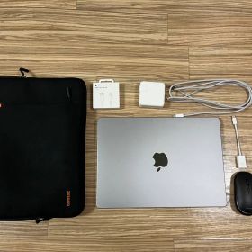 【美品】MacBook Pro 14インチ M3 Nov2023本体 付属品付