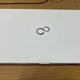 富士通 LIFEBOOK SH90/M ホワイト