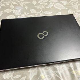 富士通 LIFEBOOK SH90/B1
