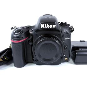 ニコン⚫︎Nikon D600 デジタル一眼レフカメラ 本体