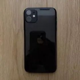 Apple iPhone 11 ブラック 本体