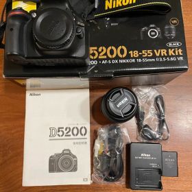 Nikon D5200 18-55mm VR Kit