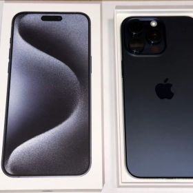 【美品/おまけ付】iPhone 15 Pro Max ブルーチタニウム