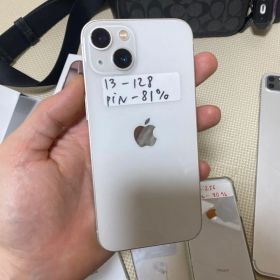 iPhone 13 128GB シルバー