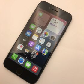 iPhoneSE2 ブラック64GB 100%背面割れあり