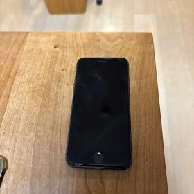 Apple iPhone 8本体