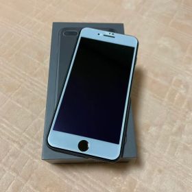 iPhone 8 PIus 64GB