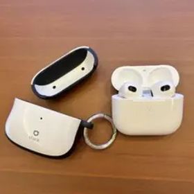 ジャンク【AirPods 第3世代】+iFace AirPodsケースカラビナ付