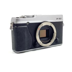 フジフイルム(富士フイルム)の【全額返金保証】【最速発送】FUJIFILM デジタル一眼 FUJIFILM X-E2 シルバー 動作確認済(ミラーレス一眼)