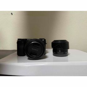 ソニー(SONY)のa6400＋単焦点レンズ2個セット(ミラーレス一眼)