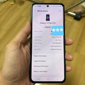 Galaxy Z Flip3 5G 本体 ブラック
