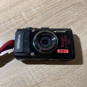 8113 OLYMPUS STYLUS TG-4 ブラック デジカメ