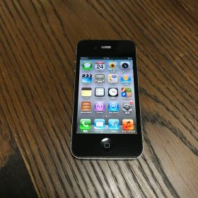 Apple iPhone 4 16GB ブラック